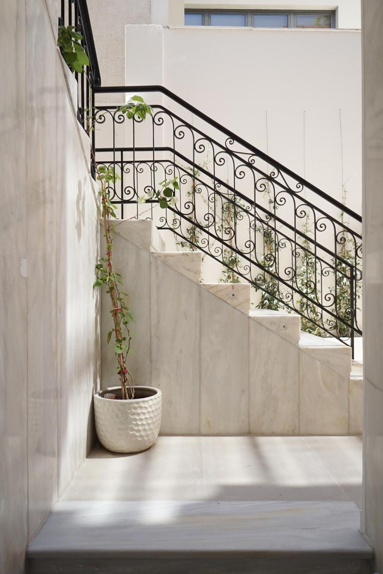 Plaka House - Boutique Apartments เอเธนส์ ภายนอก รูปภาพ